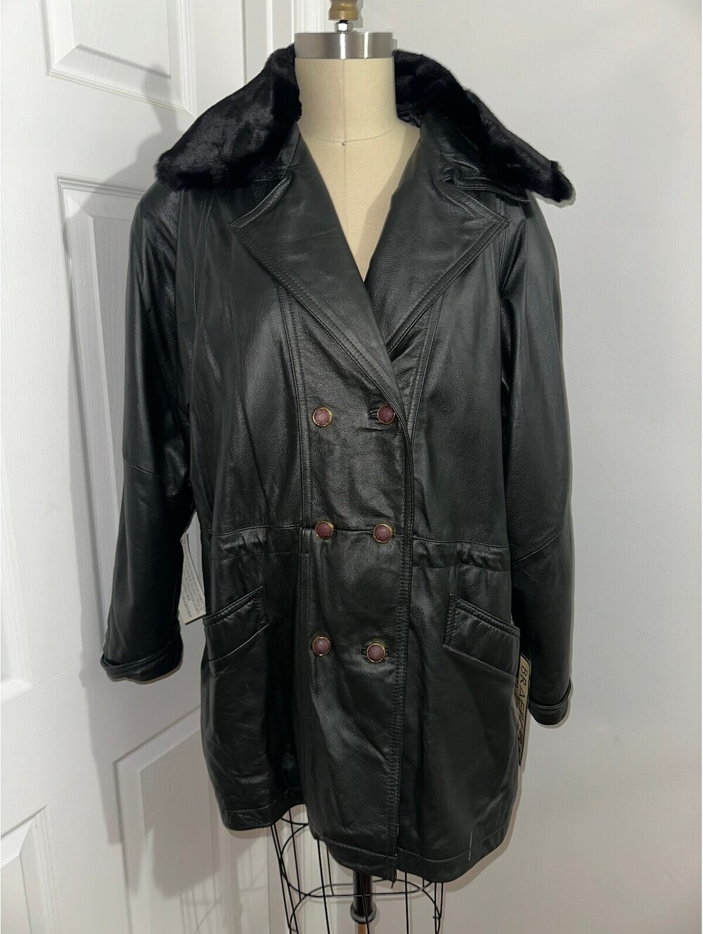 Braefair Vintage Black Leather Coat Faux Fur "Deadstock" XL